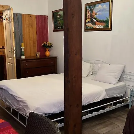 Chambres D'hotes Sorrento * Champs-Sur-Marne